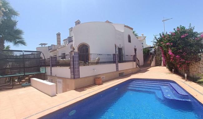 Begagnad - Vertikalt delad - Algorfa - La Finca golf