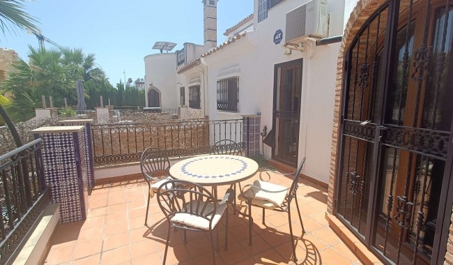 Begagnad - Vertikalt delad - Algorfa - La Finca golf