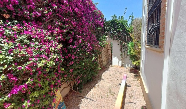 Begagnad - Vertikalt delad - Algorfa - La Finca golf