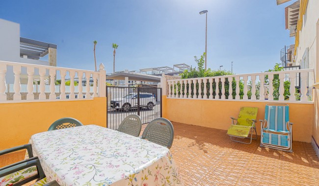Resale - Apartment - Punta Prima