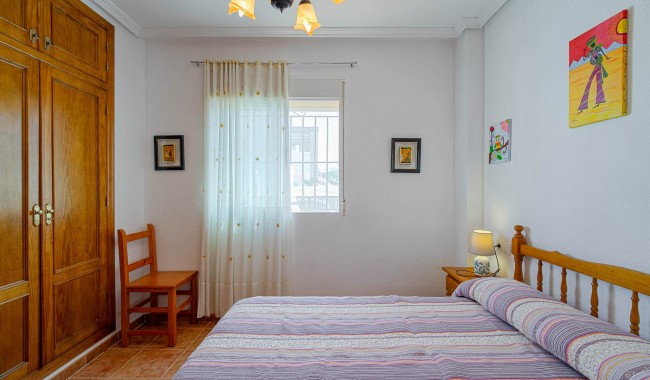 Resale - Apartment - Punta Prima
