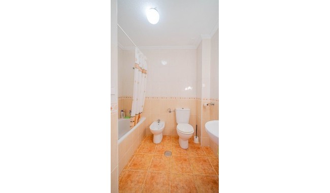 Resale - Apartment - Punta Prima