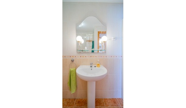 Resale - Apartment - Punta Prima