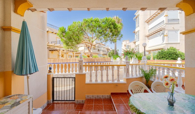 Resale - Apartment - Punta Prima