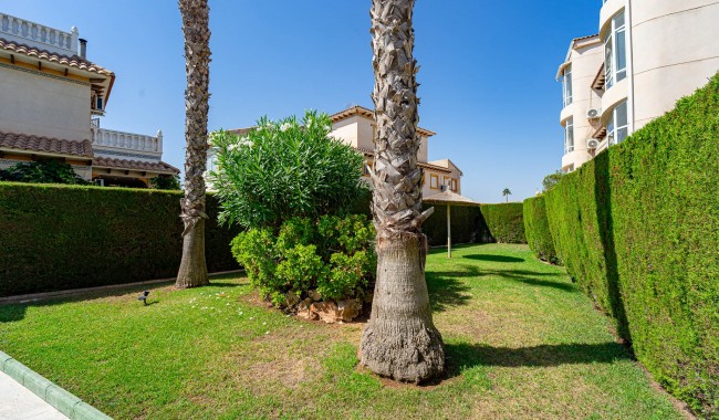 Resale - Apartment - Punta Prima