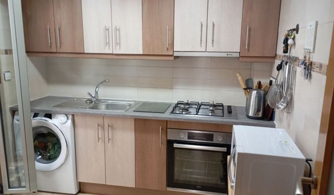 Resale - Townhouse - Daya Vieja
