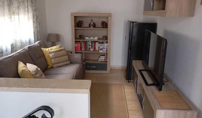 Resale - Townhouse - Daya Vieja