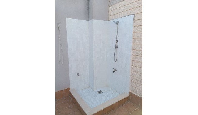 Resale - Townhouse - Daya Vieja