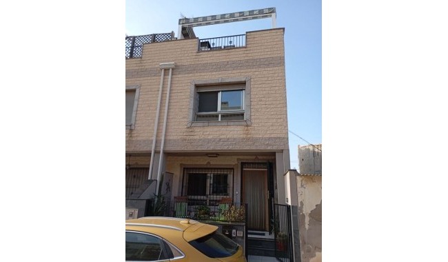 Resale - Townhouse - Daya Vieja