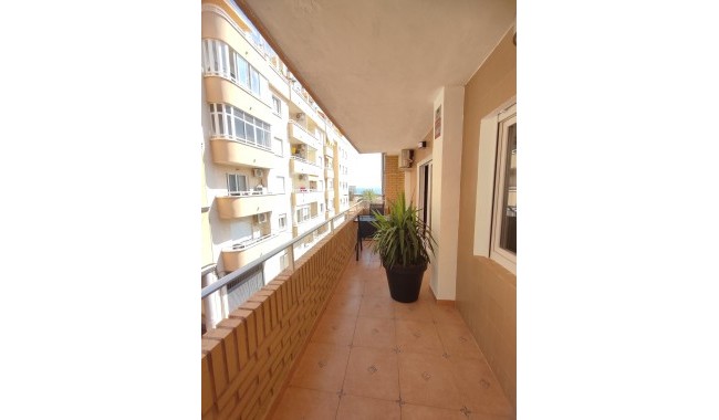 Resale - Apartment - Torrevieja