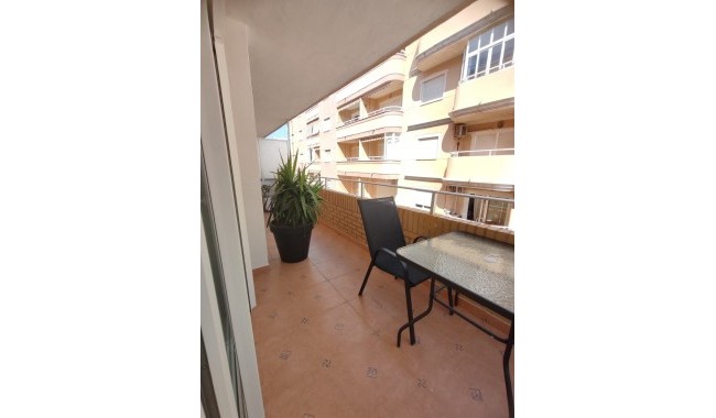 Resale - Apartment - Torrevieja