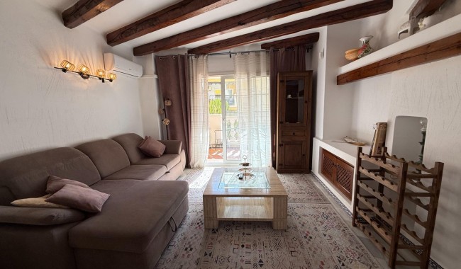 Resale - Apartment - Torrevieja - Playa de los locos