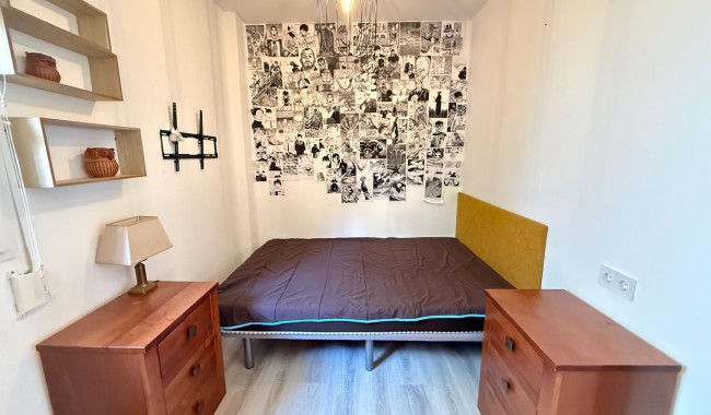 Resale - Apartment - Torrevieja - Playa de los locos