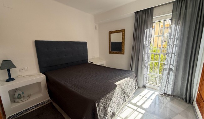 Resale - Apartment - Torrevieja - Playa de los locos