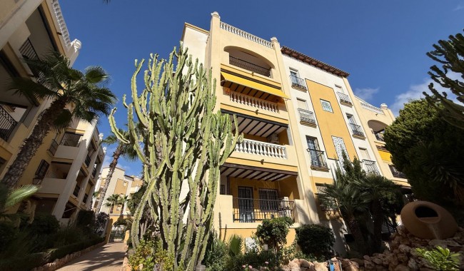 Resale - Apartment - Torrevieja - Playa de los locos