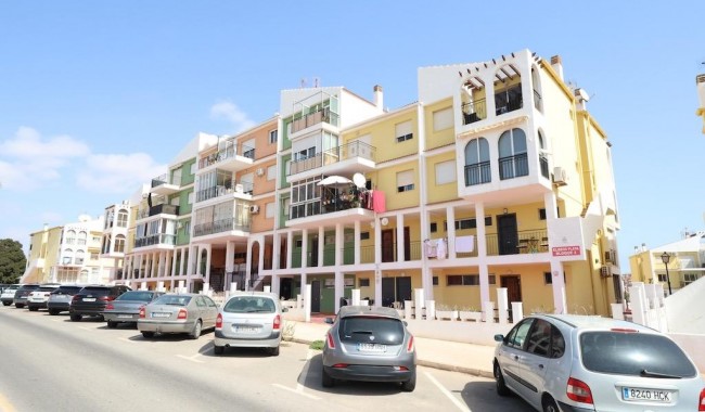 Lägenhet - Begagnad - Torrevieja - La Veleta