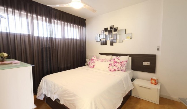 Begagnad - Lägenhet - Torrevieja - La Veleta