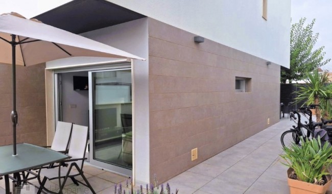 Brukt - Vertikaldelt - San Javier - Santiago de la Ribera
