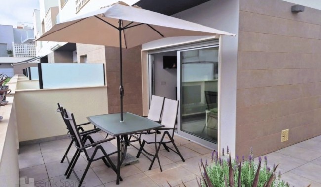 Brukt - Vertikaldelt - San Javier - Santiago de la Ribera
