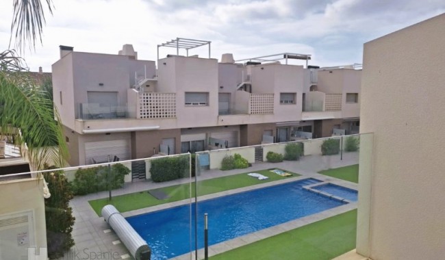 Brukt - Vertikaldelt - San Javier - Santiago de la Ribera