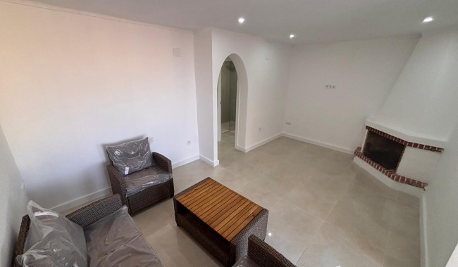 Resale - Apartment - Torrevieja - Urbanización La Torreta
