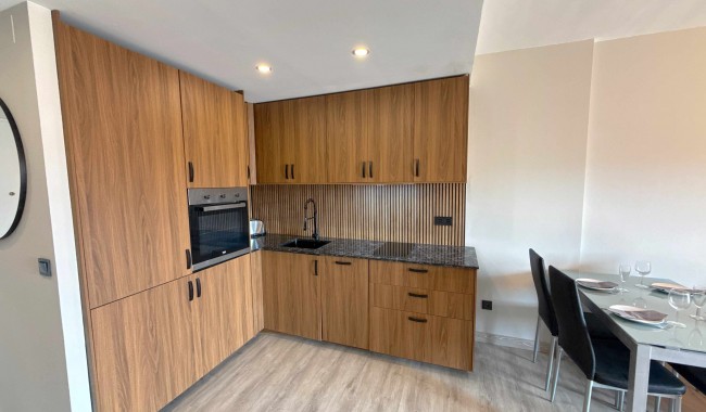 Sprzedaż - Apartament - Cabo Roig