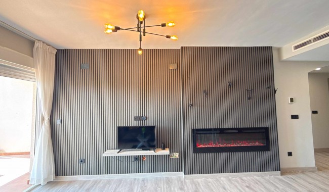 Sprzedaż - Apartament - Cabo Roig