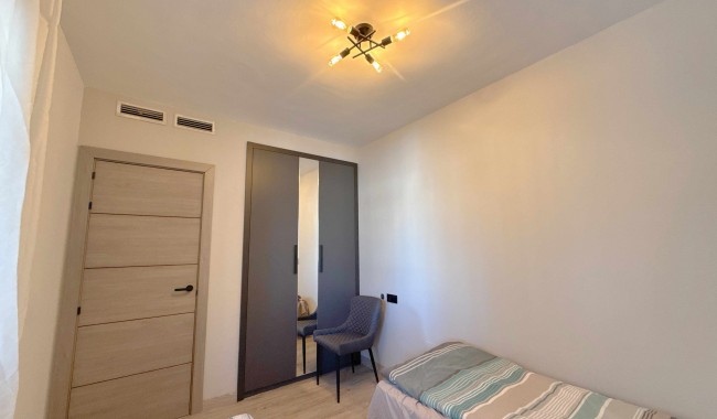 Sprzedaż - Apartament - Cabo Roig