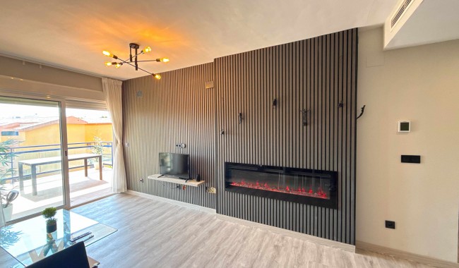 Sprzedaż - Apartament - Cabo Roig