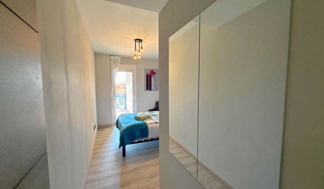 Sprzedaż - Apartament - Cabo Roig