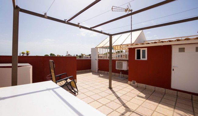 Sprzedaż - Apartament - Torrevieja - Los Balcones