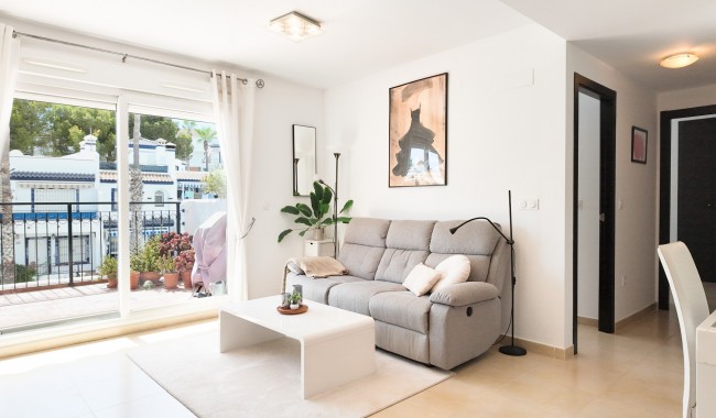 Resale - Apartment - Orihuela Costa - Villamartín