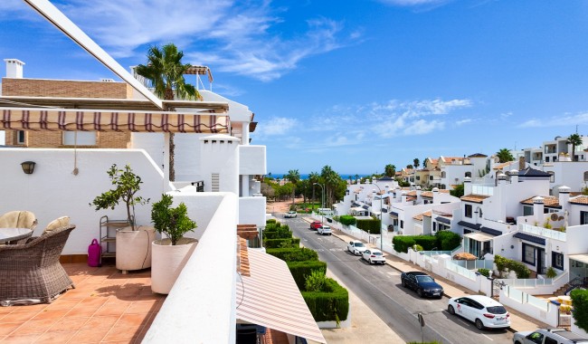 Resale - Apartment - Orihuela Costa - Villamartín