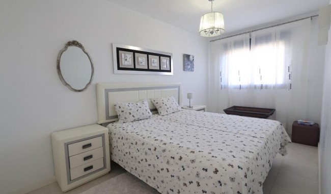 Resale - Apartment - Orihuela Costa - Dehesa de Campoamor