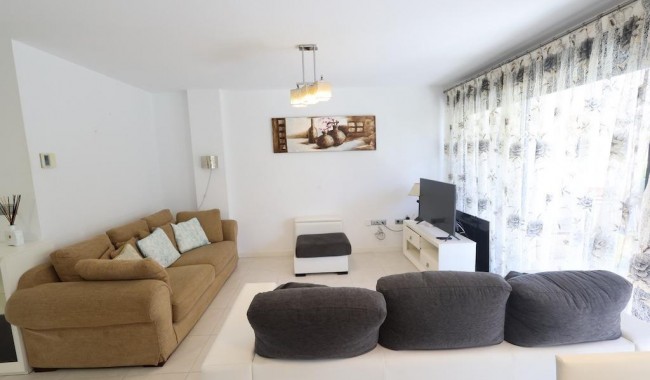 Resale - Apartment - Orihuela Costa - Dehesa de Campoamor
