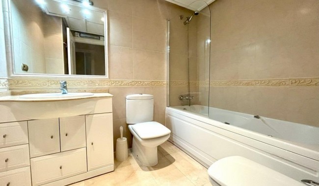 Sprzedaż - Apartament - Orihuela costa - Aguamarina