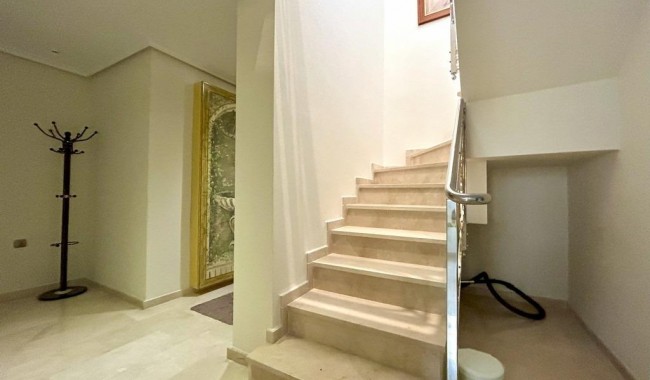 Sprzedaż - Apartament - Orihuela costa - Aguamarina