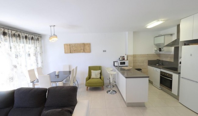 Resale - Apartment - Orihuela Costa - Dehesa de Campoamor