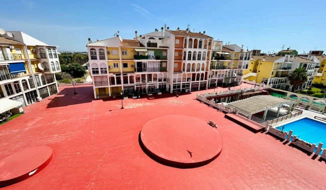 Resale - Apartment - Torrevieja - La Veleta