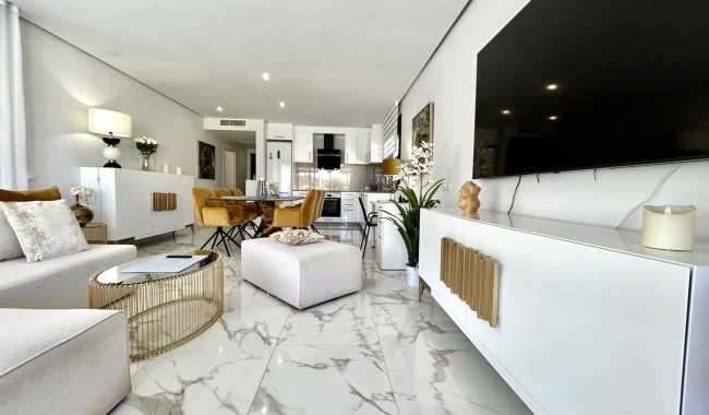 Resale - Villa - Los Urrutias