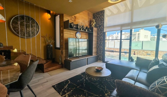 Begagnad - Villa - Cabo Roig
