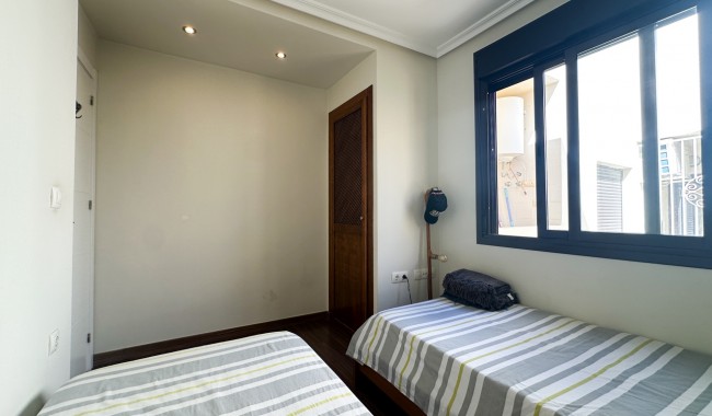 Resale - Apartment - Orihuela Costa - Los Altos
