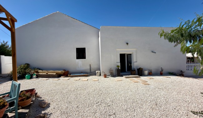 Brukt - Finca - Dolores - Comunidad Valenciana