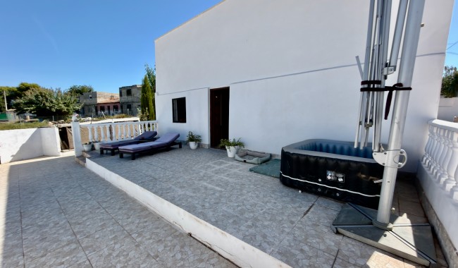 Brukt - Finca - Dolores - Comunidad Valenciana