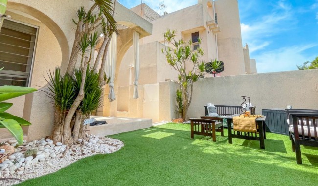 Resale - Townhouse - Torrevieja - Torreta florida