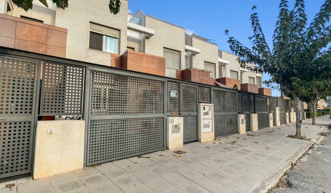 Resale - Townhouse - Pilar de La Horadada - El Mojón
