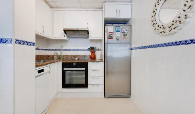 Resale - Apartment - Torrevieja