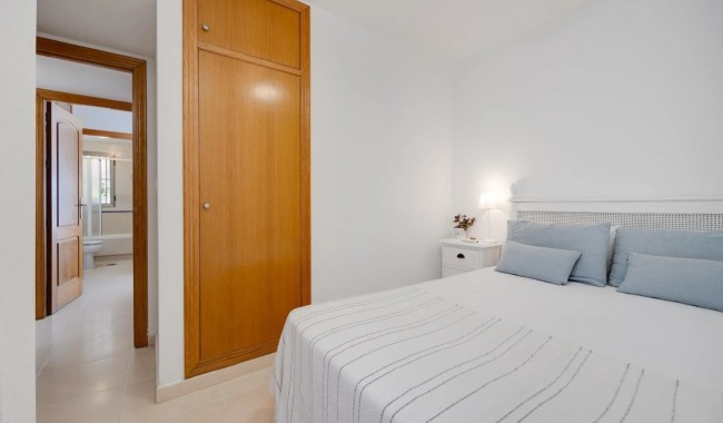 Resale - Apartment - Torrevieja