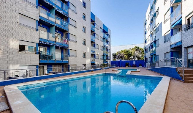 Resale - Apartment - Torrevieja