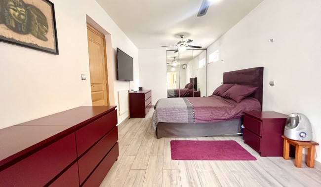 Resale - Villa - Pinar de Campoverde